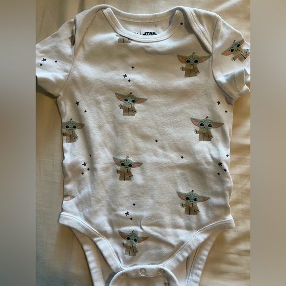Star Wars baby onesies - Picture 2 of 5
